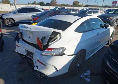 2018 Mercedes-Benz C 300 из США, поврежденный, VIN WDDWJ4JB9JF738558